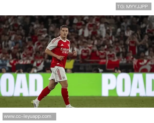 阿森纳官方宣布埃泽对水晶宫进球荣获球队十月最佳进球奖