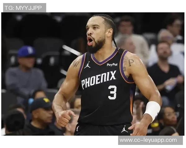 布克称赞狄龙拼搏精神伤愈期间曾关心他是否值得如此努力 布克称赞狄龙拼搏精神伤愈期间曾关心他是否值得如此努力