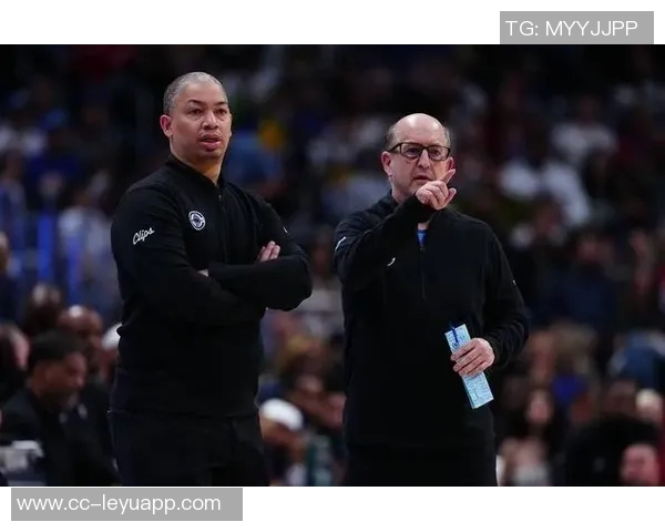 大范甘迪称库里在与球迷互动和场外表现方面无人能敌