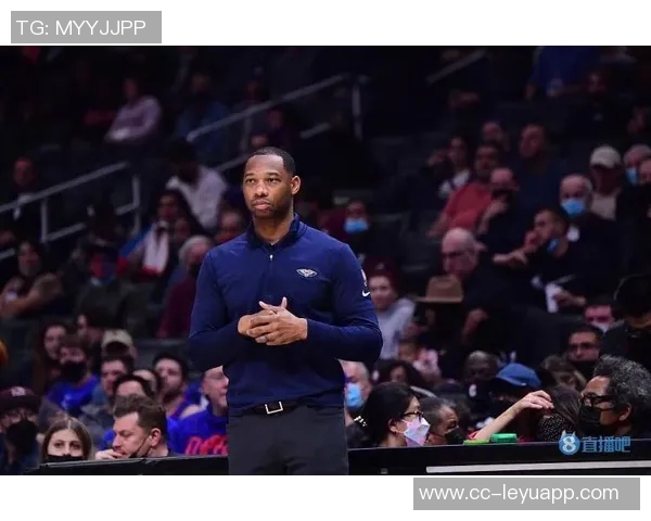 KD与小贾深度探讨投篮决策权在于进攻而非防守影响