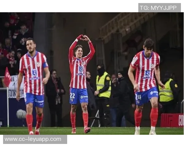 加兰深情告别马竞期待重返时与西蒙尼和队友再聚首